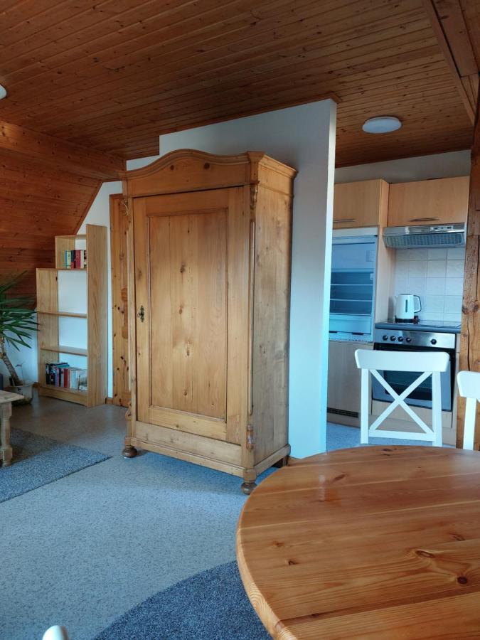 Dachgeschosswohnung Mit Burgblick In Kues Бернкастель-Кюс Экстерьер фото
